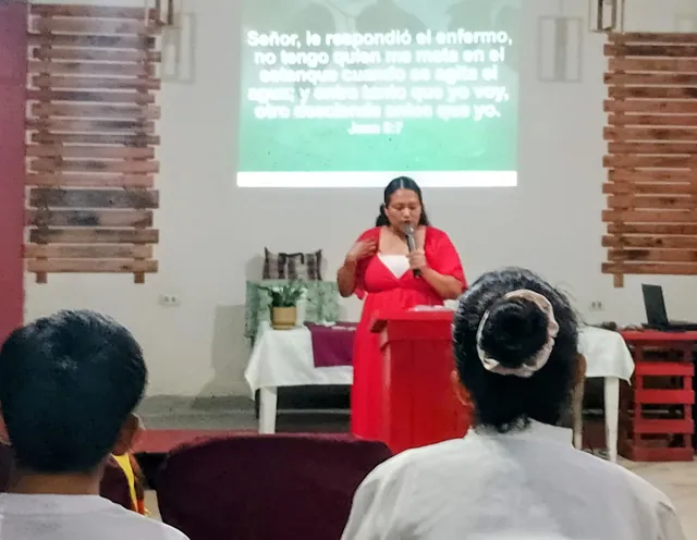 Cultos y alabanza, foto 5